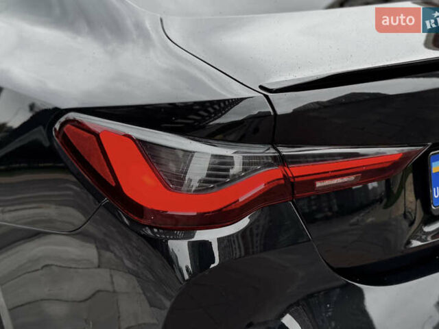 Черный БМВ M4, объемом двигателя 2.99 л и пробегом 14 тыс. км за 65000 $, фото 12 на Automoto.ua