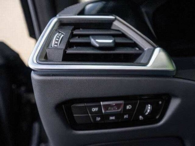 Чорний БМВ M4, об'ємом двигуна 3 л та пробігом 30 тис. км за 38000 $, фото 9 на Automoto.ua