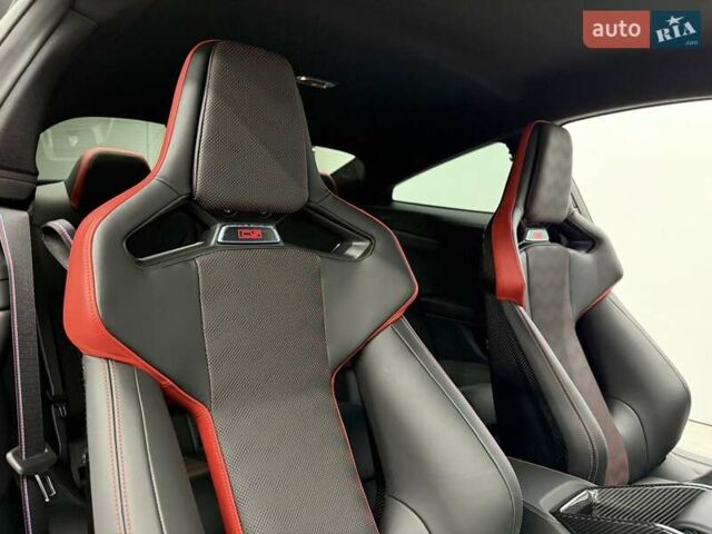 БМВ M4, объемом двигателя 2.99 л и пробегом 1 тыс. км за 161700 $, фото 46 на Automoto.ua