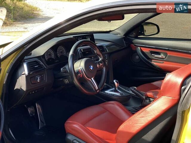 Желтый БМВ M4, объемом двигателя 2.98 л и пробегом 105 тыс. км за 44900 $, фото 10 на Automoto.ua