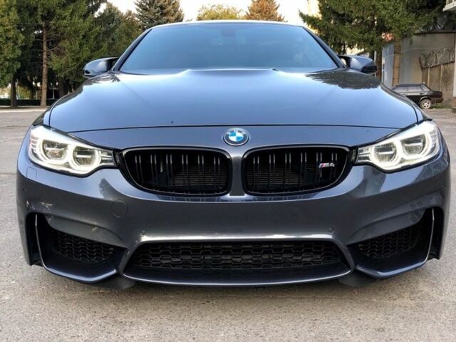 Серый БМВ M4, объемом двигателя 3 л и пробегом 97 тыс. км за 43000 $, фото 16 на Automoto.ua