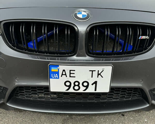 Сірий БМВ M4, об'ємом двигуна 3 л та пробігом 111 тис. км за 52000 $, фото 13 на Automoto.ua