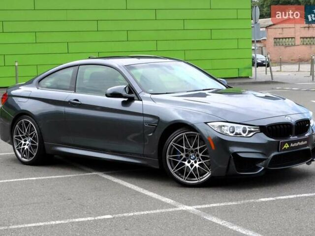 Серый БМВ M4, объемом двигателя 3 л и пробегом 36 тыс. км за 52500 $, фото 3 на Automoto.ua