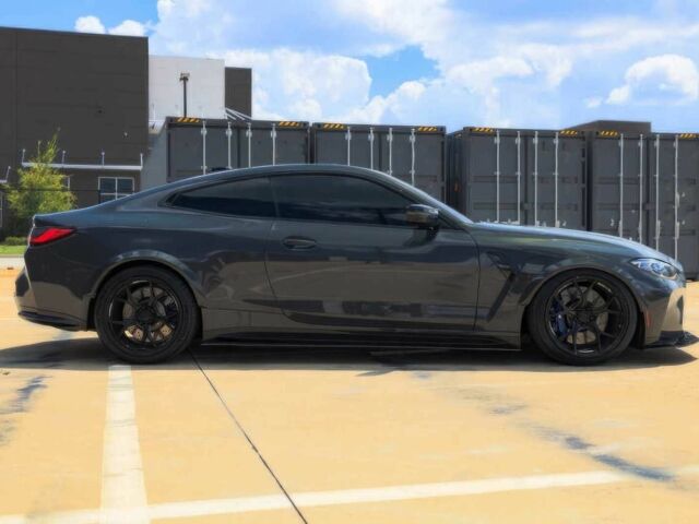 Серый БМВ M4, объемом двигателя 3 л и пробегом 21 тыс. км за 52000 $, фото 3 на Automoto.ua