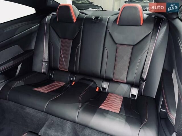 Серый БМВ M4, объемом двигателя 3 л и пробегом 1 тыс. км за 165900 $, фото 130 на Automoto.ua