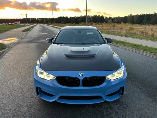 Синий БМВ M4, объемом двигателя 3 л и пробегом 77 тыс. км за 35000 $, фото 7 на Automoto.ua
