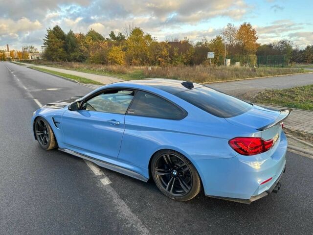 Синий БМВ M4, объемом двигателя 3 л и пробегом 77 тыс. км за 35000 $, фото 4 на Automoto.ua