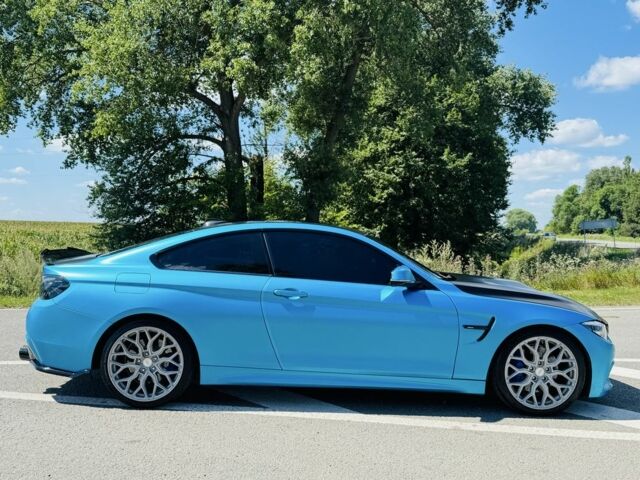 Синий БМВ M4, объемом двигателя 3 л и пробегом 88 тыс. км за 30500 $, фото 2 на Automoto.ua