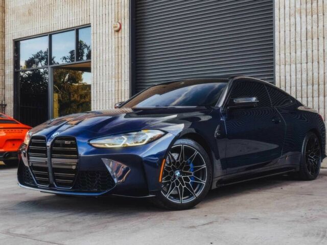 Синий БМВ M4, объемом двигателя 3 л и пробегом 26 тыс. км за 49700 $, фото 2 на Automoto.ua