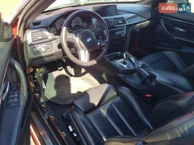 Помаранчевий БМВ M4, об'ємом двигуна 2.98 л та пробігом 127 тис. км за 17800 $, фото 6 на Automoto.ua