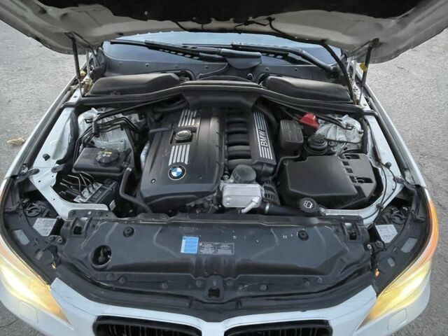 Білий БМВ М5, об'ємом двигуна 2.5 л та пробігом 470 тис. км за 7500 $, фото 6 на Automoto.ua