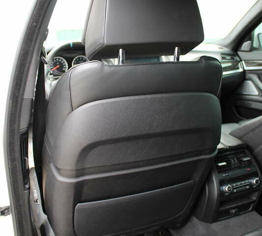 Белый БМВ М5, объемом двигателя 4.39 л и пробегом 136 тыс. км за 28900 $, фото 16 на Automoto.ua