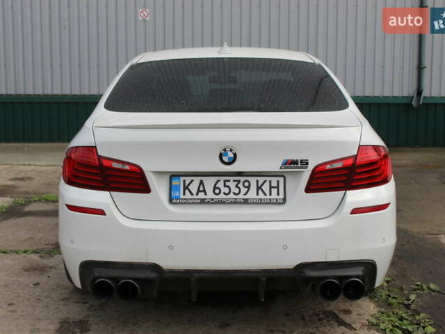 Белый БМВ М5, объемом двигателя 4.39 л и пробегом 136 тыс. км за 28900 $, фото 1 на Automoto.ua