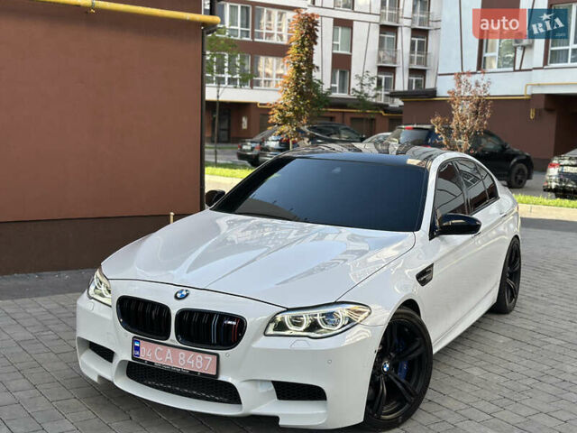Білий БМВ М5, об'ємом двигуна 4.39 л та пробігом 138 тис. км за 35000 $, фото 1 на Automoto.ua