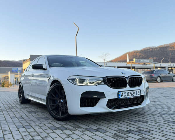 Белый БМВ М5, объемом двигателя 4.39 л и пробегом 82 тыс. км за 45999 $, фото 9 на Automoto.ua