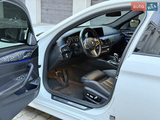 Білий БМВ М5, об'ємом двигуна 4.39 л та пробігом 110 тис. км за 54900 $, фото 13 на Automoto.ua