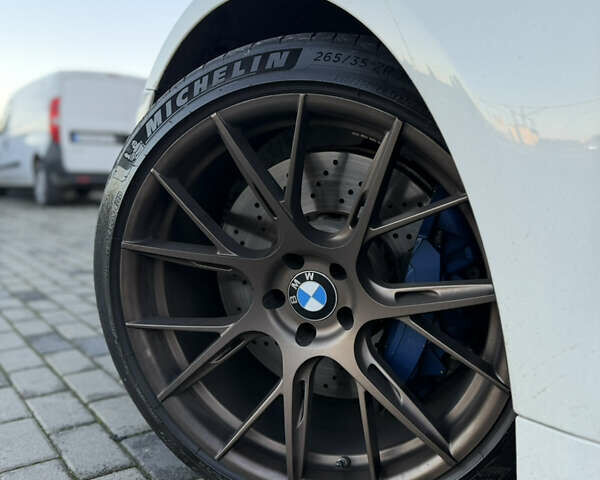 Белый БМВ М5, объемом двигателя 4.39 л и пробегом 82 тыс. км за 45999 $, фото 14 на Automoto.ua