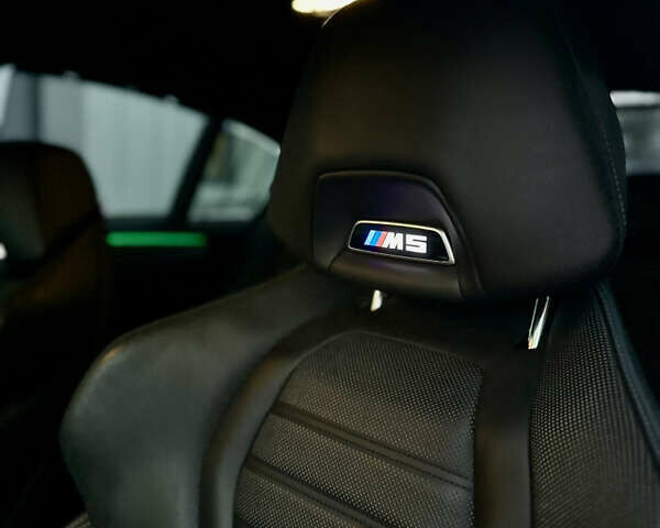 Белый БМВ М5, объемом двигателя 4.39 л и пробегом 31 тыс. км за 55500 $, фото 10 на Automoto.ua