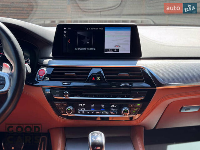 Белый БМВ М5, объемом двигателя 4.39 л и пробегом 87 тыс. км за 69800 $, фото 19 на Automoto.ua