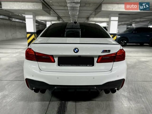 Белый БМВ М5, объемом двигателя 4.4 л и пробегом 23 тыс. км за 66500 $, фото 12 на Automoto.ua