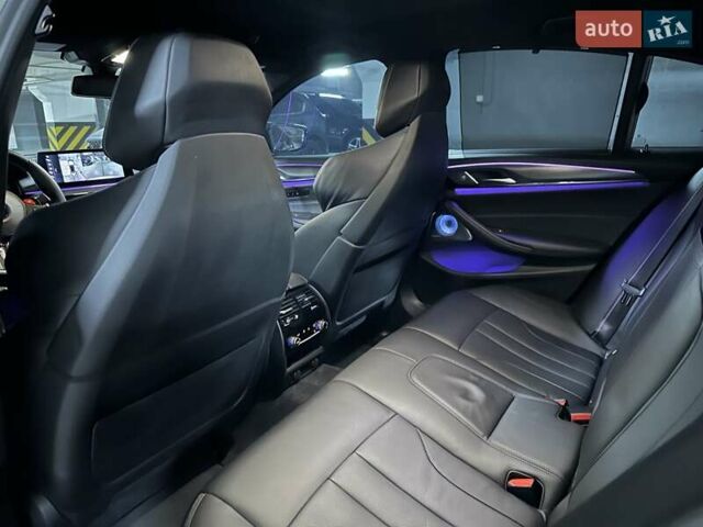 Белый БМВ М5, объемом двигателя 4.4 л и пробегом 23 тыс. км за 66000 $, фото 33 на Automoto.ua