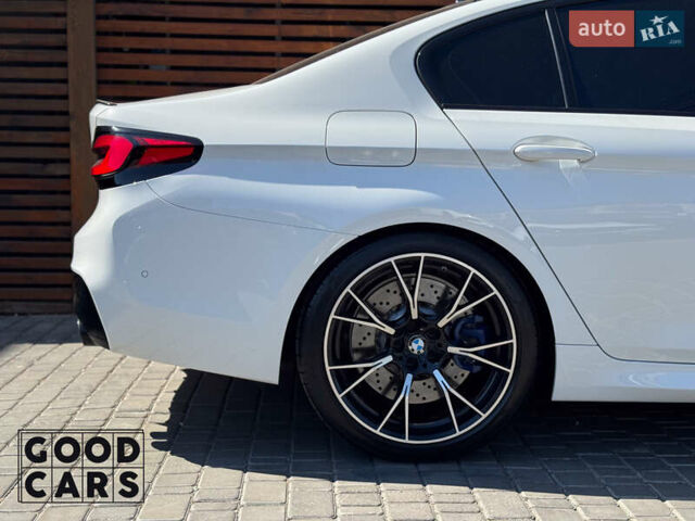 Белый БМВ М5, объемом двигателя 4.39 л и пробегом 87 тыс. км за 69800 $, фото 8 на Automoto.ua
