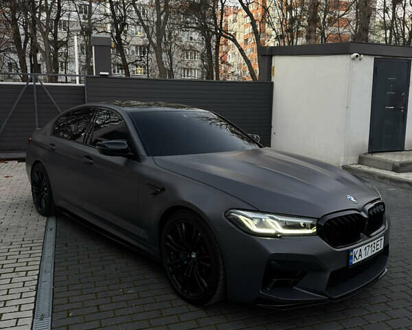 Белый БМВ М5, объемом двигателя 4.4 л и пробегом 64 тыс. км за 83900 $, фото 1 на Automoto.ua