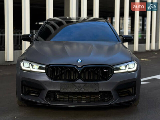 Белый БМВ М5, объемом двигателя 4.4 л и пробегом 63 тыс. км за 85500 $, фото 2 на Automoto.ua