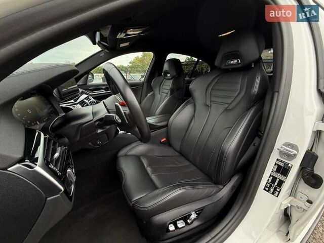 Белый БМВ М5, объемом двигателя 4.39 л и пробегом 53 тыс. км за 96500 $, фото 14 на Automoto.ua