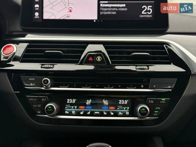 Білий БМВ М5, об'ємом двигуна 4.39 л та пробігом 53 тис. км за 96500 $, фото 28 на Automoto.ua