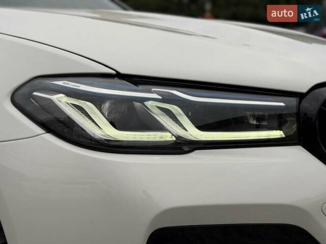 Білий БМВ М5, об'ємом двигуна 4.39 л та пробігом 53 тис. км за 96500 $, фото 6 на Automoto.ua