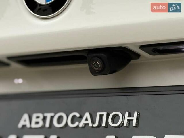 Білий БМВ М5, об'ємом двигуна 4.39 л та пробігом 53 тис. км за 96500 $, фото 11 на Automoto.ua
