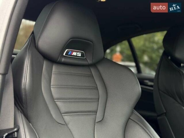 Білий БМВ М5, об'ємом двигуна 4.39 л та пробігом 53 тис. км за 96500 $, фото 48 на Automoto.ua