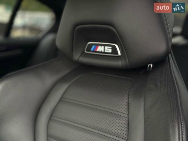 Белый БМВ М5, объемом двигателя 4.39 л и пробегом 53 тыс. км за 96500 $, фото 47 на Automoto.ua