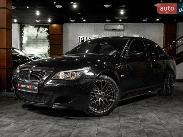 Чорний БМВ М5, об'ємом двигуна 5 л та пробігом 123 тис. км за 23900 $, фото 2 на Automoto.ua