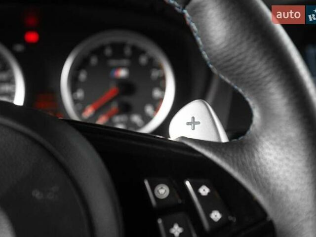 Чорний БМВ М5, об'ємом двигуна 5 л та пробігом 123 тис. км за 23900 $, фото 50 на Automoto.ua