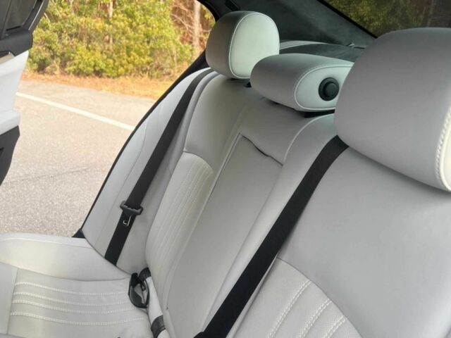 Чорний БМВ М5, об'ємом двигуна 4.44 л та пробігом 134 тис. км за 17000 $, фото 10 на Automoto.ua