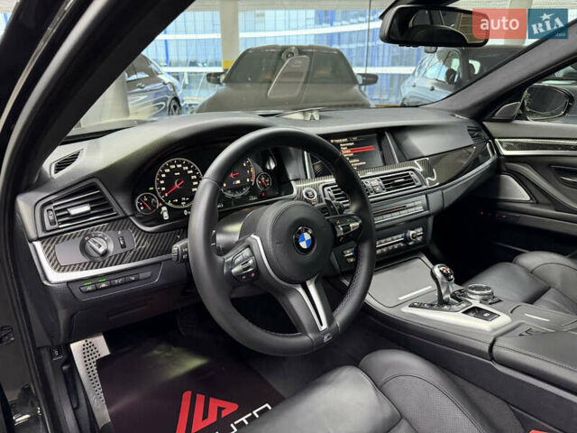 Черный БМВ М5, объемом двигателя 4.39 л и пробегом 85 тыс. км за 45900 $, фото 19 на Automoto.ua