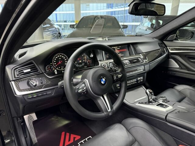 Черный БМВ М5, объемом двигателя 4.4 л и пробегом 85 тыс. км за 45900 $, фото 17 на Automoto.ua