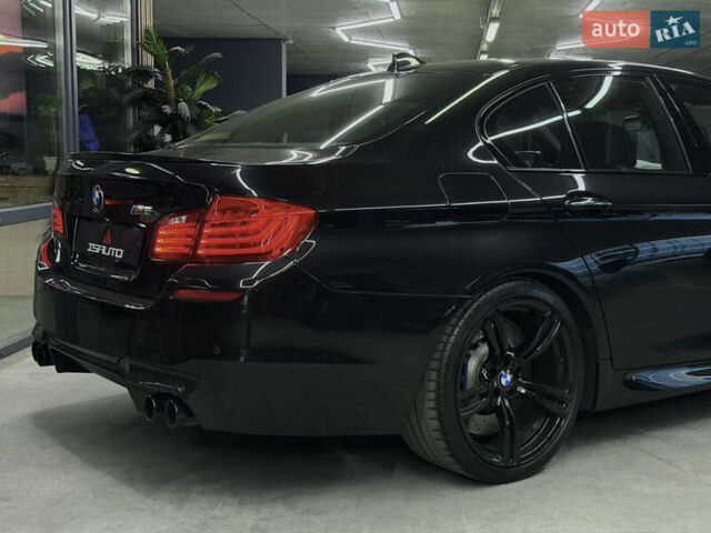 Черный БМВ М5, объемом двигателя 4.39 л и пробегом 85 тыс. км за 45900 $, фото 16 на Automoto.ua