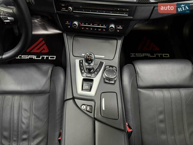 Черный БМВ М5, объемом двигателя 4.39 л и пробегом 85 тыс. км за 45900 $, фото 27 на Automoto.ua