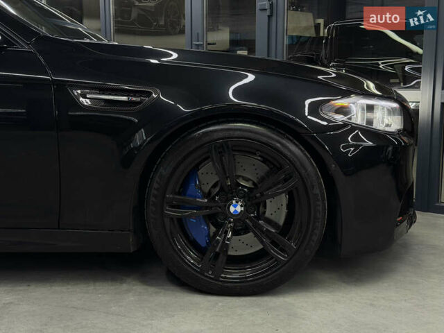 Черный БМВ М5, объемом двигателя 4.39 л и пробегом 85 тыс. км за 45900 $, фото 4 на Automoto.ua