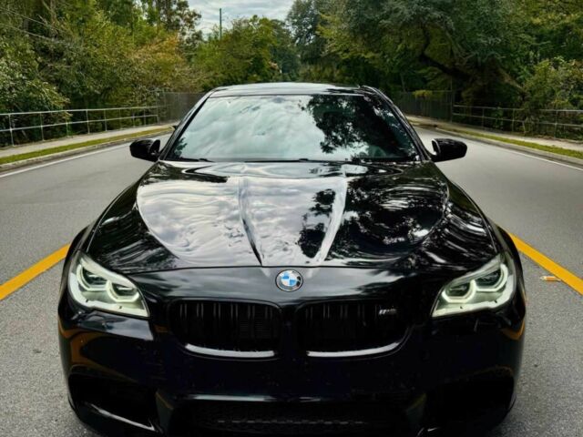 Чорний БМВ М5, об'ємом двигуна 4.4 л та пробігом 70 тис. км за 9500 $, фото 1 на Automoto.ua