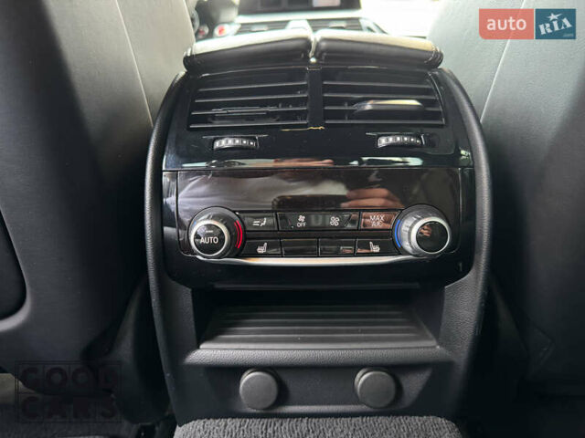 Черный БМВ М5, объемом двигателя 4.39 л и пробегом 66 тыс. км за 72500 $, фото 30 на Automoto.ua