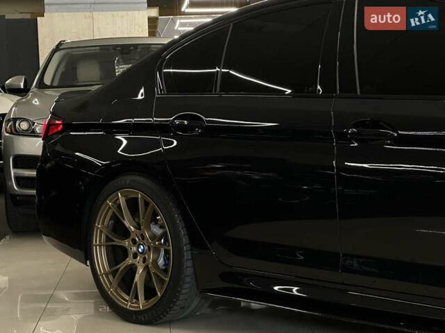Черный БМВ М5, объемом двигателя 4.4 л и пробегом 148 тыс. км за 59990 $, фото 13 на Automoto.ua