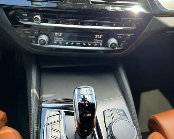 Черный БМВ М5, объемом двигателя 4.39 л и пробегом 60 тыс. км за 65999 $, фото 39 на Automoto.ua