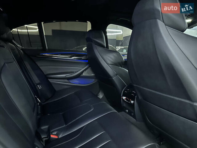 Черный БМВ М5, объемом двигателя 4.4 л и пробегом 148 тыс. км за 59990 $, фото 35 на Automoto.ua