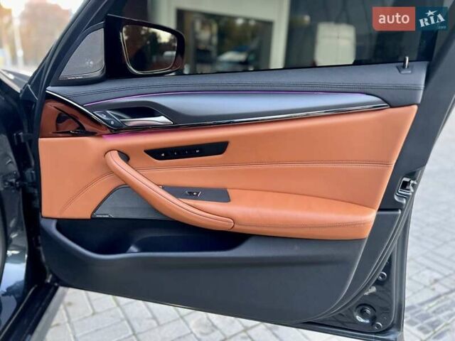 БМВ М5 2019 в Днепре (Днепропетровске) на Automoto.ua Черный БМВ М5, объемом двигателя 4.39 л и пробегом 38 тыс. км за 58000 $, фото 47 на Automoto.ua