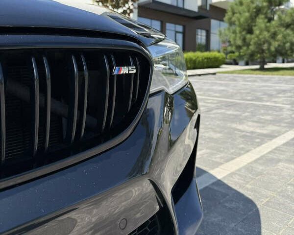 Черный БМВ М5, объемом двигателя 4.39 л и пробегом 63 тыс. км за 60499 $, фото 2 на Automoto.ua