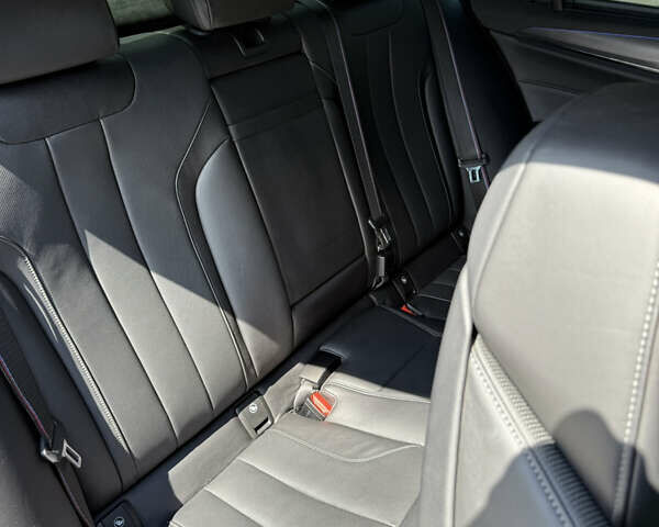 Черный БМВ М5, объемом двигателя 4.39 л и пробегом 63 тыс. км за 60499 $, фото 17 на Automoto.ua